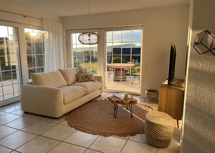 Boho Appartement Dans Villa A Grandson